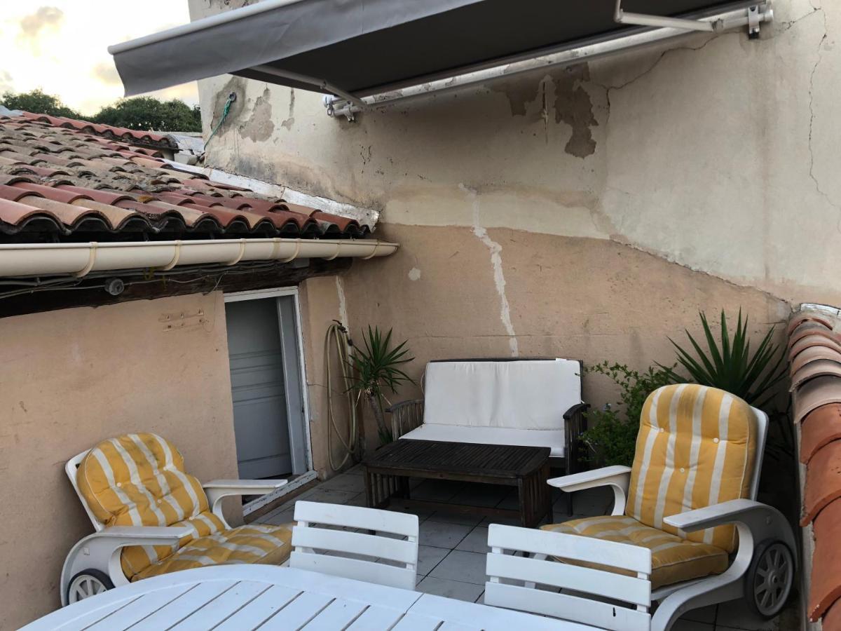 Terrasse Tropezienne Centre Nimes Ngoại thất bức ảnh